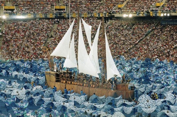 Một con tàu biểu tượng cho văn hóa Địa Trung Hải tại Barcelona 1992.